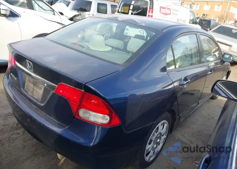 2010 Honda Civic Lx z USA, uszkodzony, nr VIN 2HGFA1F57AH582841